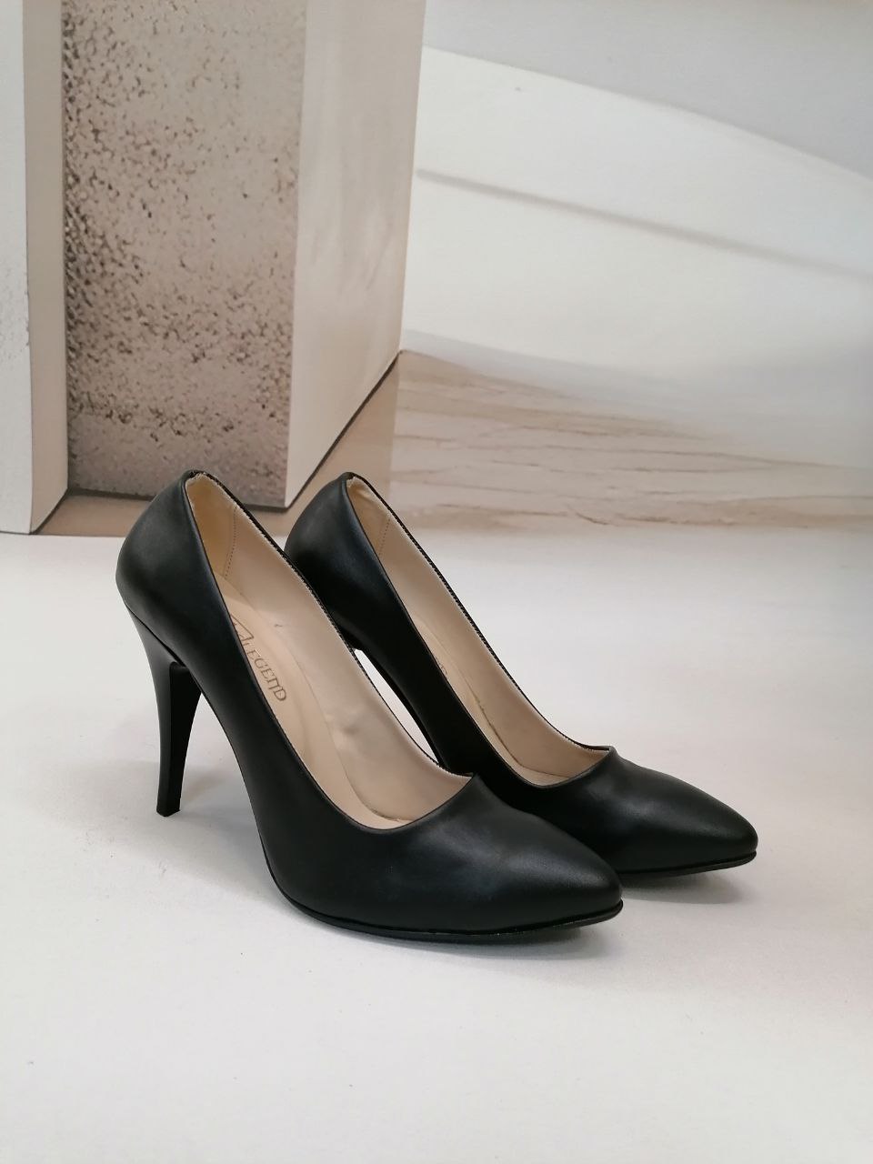 NBW LGND 1015 VEGAN DERI KLASIK STILLETTO AYAKKABI