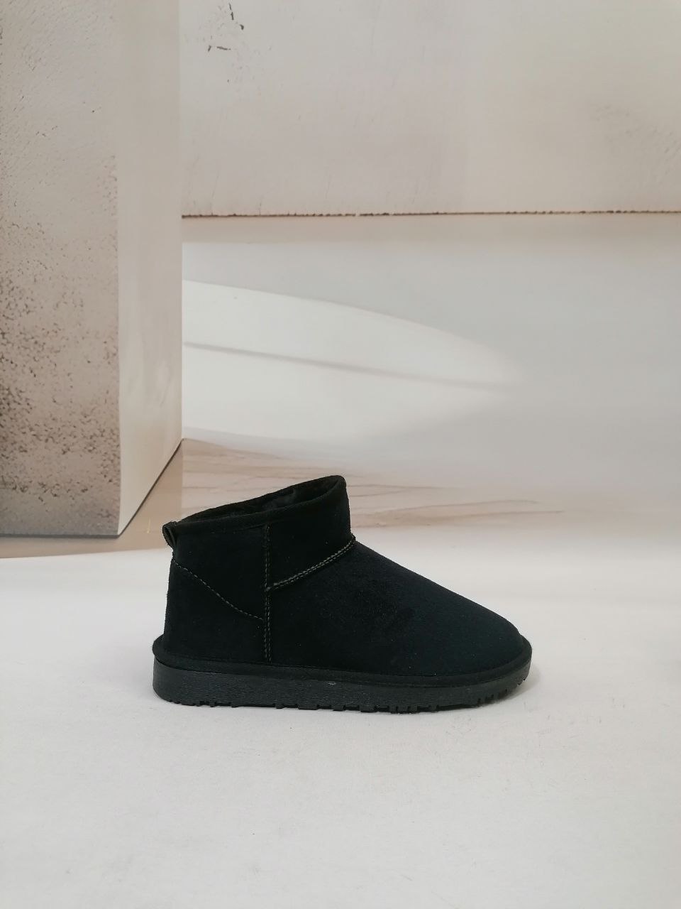 NBW SLMN UGG 1018 ICI PELUS KUMAS KISA BOT