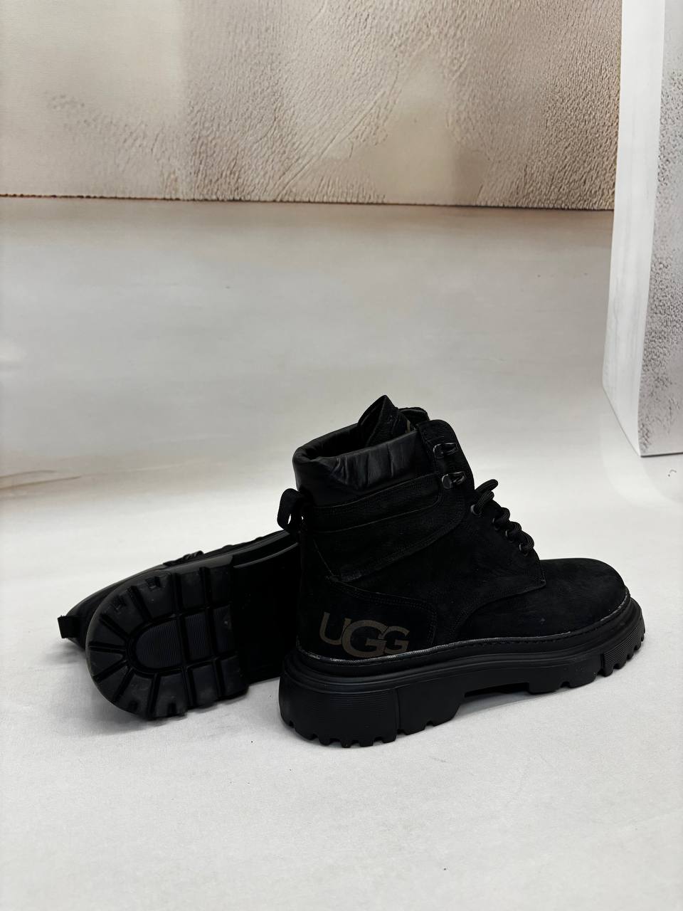 NBM TPL 1059 UGG NUBUK BOT