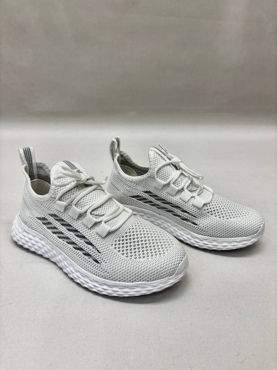 NBU AWDX 130 TRIKO SPOR AYAKKABI 40-44-Beyaz-gümüş