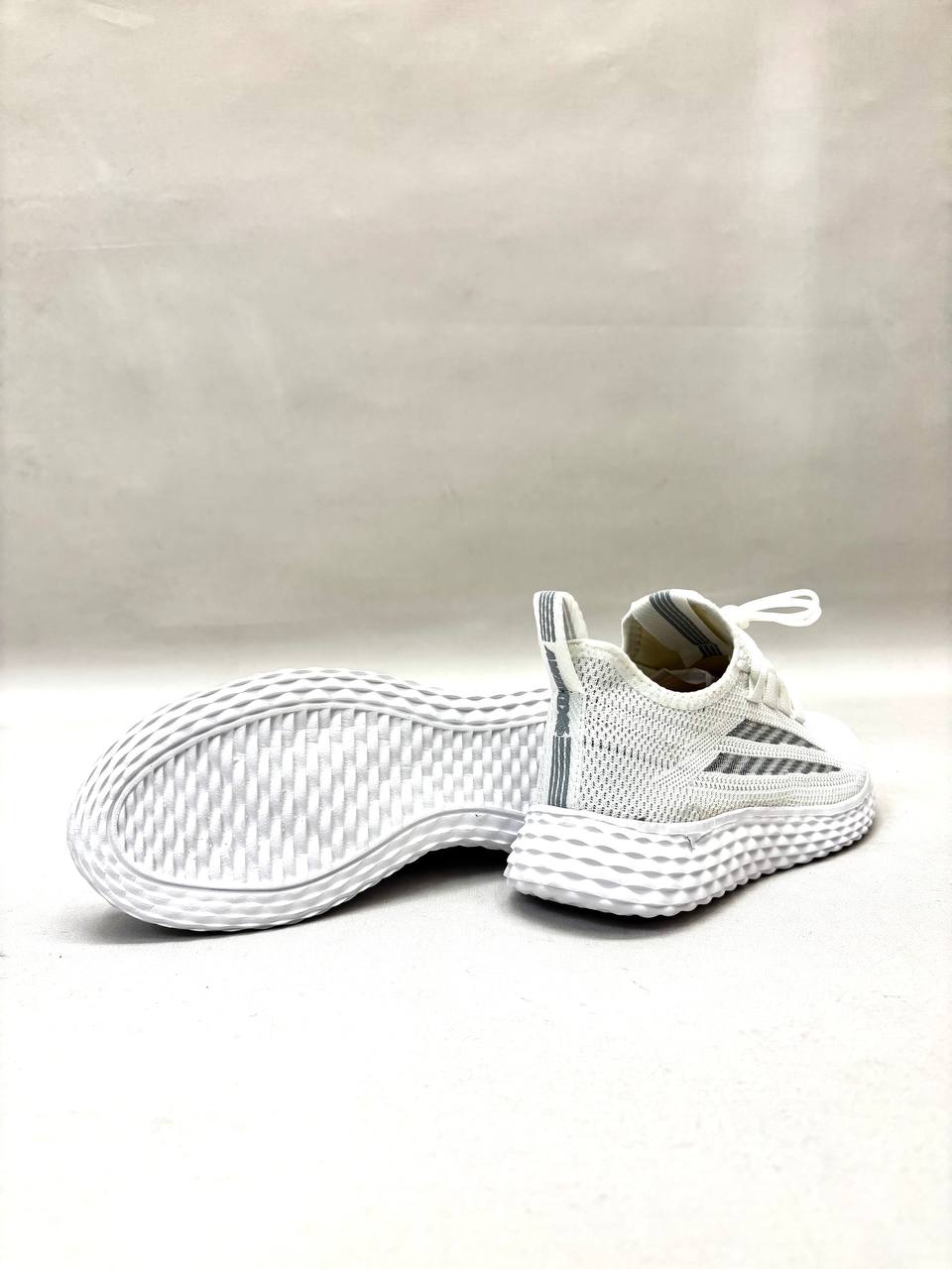 NBU AWDX 130 TRIKO SPOR AYAKKABI 40-44-Beyaz-gümüş
