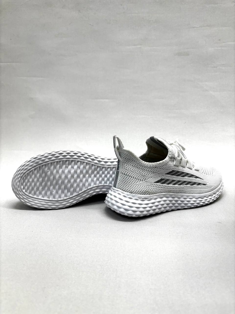 NBU AWDX 130 TRIKO SPOR AYAKKABI 36-40-Beyaz-gümüş