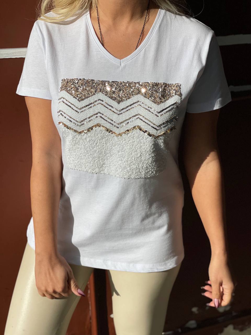 NBW RKH 1011 V YAKA PUL PAYETLI T-SHIRT-Ekru