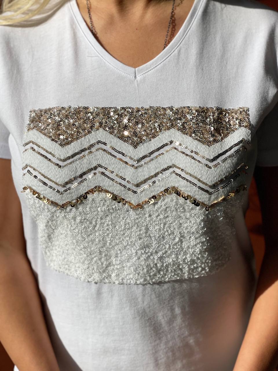 NBW RKH 1011 V YAKA PUL PAYETLI T-SHIRT-Ekru