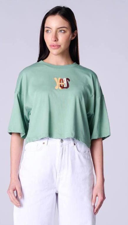 NBW TW BTS 1070 OVERSIZE BASKILI CROP T-SHIRT